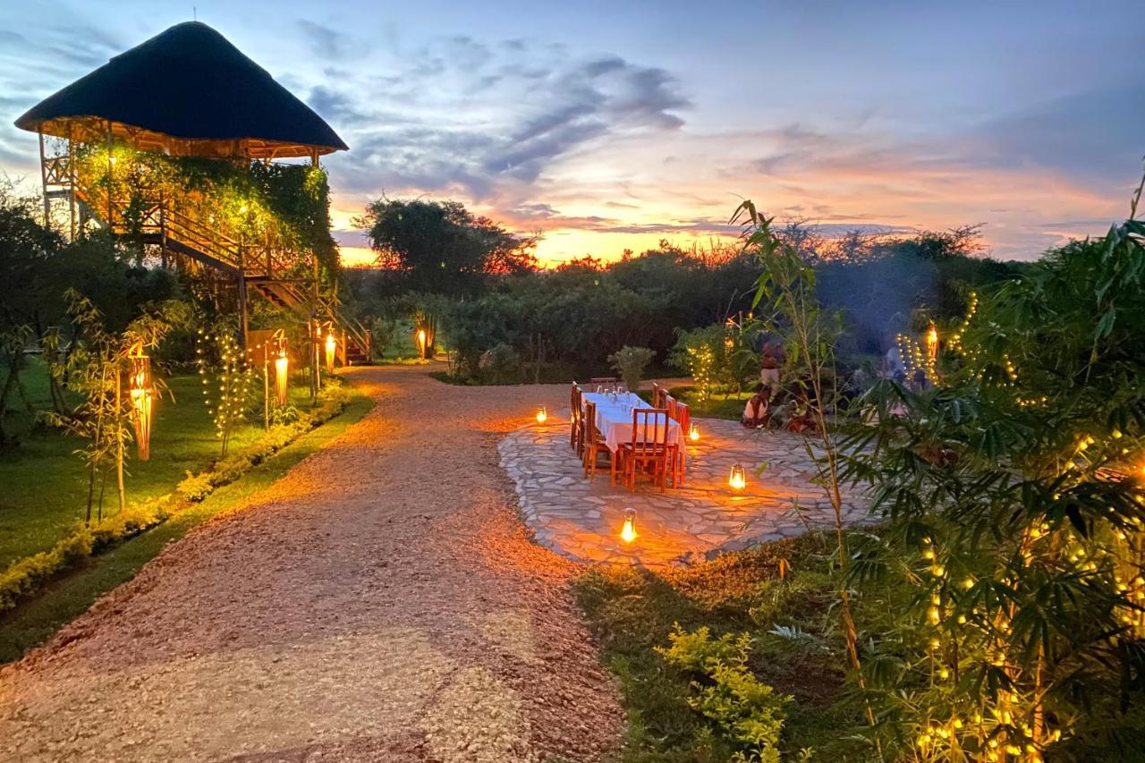 Murchison Falls Bamboo Village Paraa Dış mekan fotoğraf