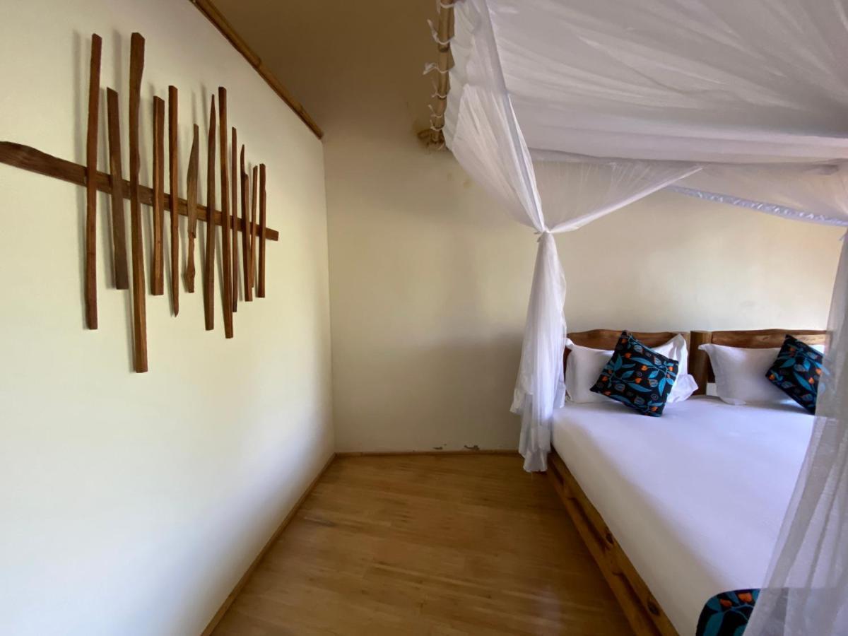 Murchison Falls Bamboo Village Paraa Dış mekan fotoğraf